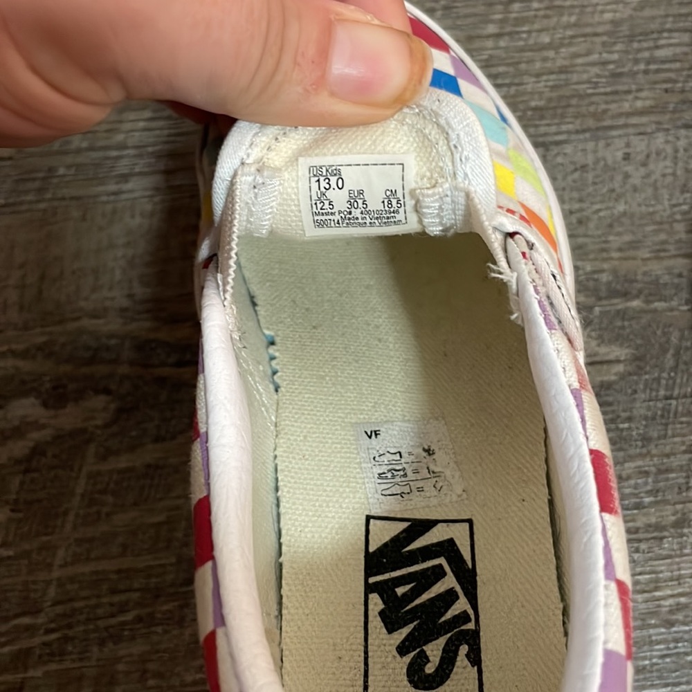 Kids Vans Rainbow Checkered - Picture 3 of 4